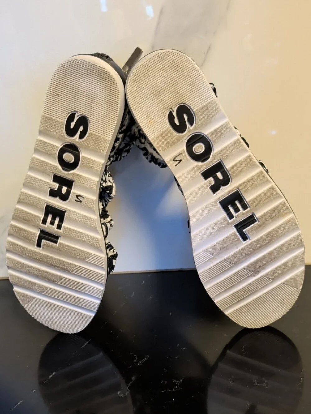 Sorel Women's Ella II Ankle Strap Sandals Size 9.5 Used Exc